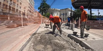 Revitalização da Avenida Amaral Peixoto em Niterói avança para nova fase