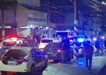 Operador de máquinas morre por bala perdida durante perseguição policial em São Gonçalo