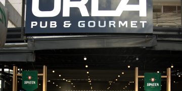 Orla Pub Gourmet celebra 1 ano com música ao vivo e promoção de rodízio de cerveja