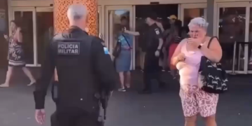 Polícia usou spray de pimenta na entrada do Madureira Shopping durante intervenção por descumprimento de medida