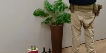 PRF apreende mercadorias proibidas e sem nota fiscal durante fiscalização na Ponte Rio-Niterói.