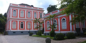Casa da Princesa Isabel em Petrópolis recebe concerto de música antiga e visita guiada