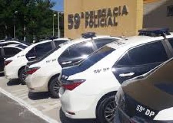 Polícia prende três integrantes de quadrilha ligada ao Comando Vermelho em operação contra roubo com restrição de liberdade