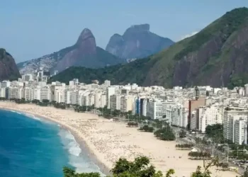 Alerj aprova regras para instalação de câmeras em imóveis de aluguel por temporada