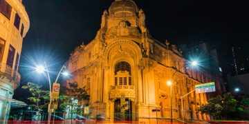 Interrupção na retirada do acervo do antigo Dops devido a infestação de pulgas