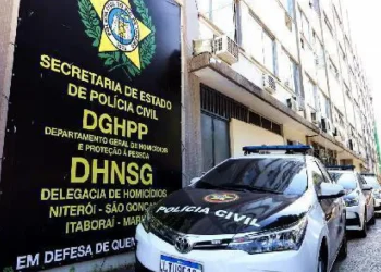 Suspeitos de homicídio de vigilante são presos e foragido continua na região