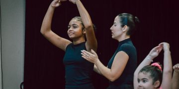 Itaboraí amplia acesso à arte com aulas gratuitas de ballet para crianças