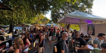 Festival de rock dos anos 80 celebra Saint Patrick na Urca com música, gastronomia e ações solidárias