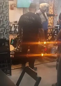 Suspeito é baleado durante tentativa de assalto em São Gonçalo e caso mobiliza forças de segurança para investigação.