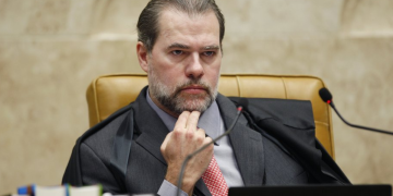 Toffoli se declara suspeito em caso de CPI do Banco Master e encaminha processo ao STF