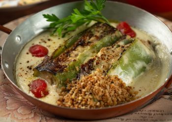 Tutto Nhoque lança menu especial de Páscoa com destaque para lasanha de bacalhau no Rio