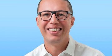 Justiça condena vereador Douglas Gomes por transfobia e o obriga a pagar R$ 30 mil a Benny Briolly