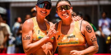 Niterói realiza fim de semana com torneios internacionais de vôlei e beach tennis na Praia de Icaraí