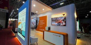 Setores de varejo intensificam investimentos em infraestrutura energética para garantir operação contínua