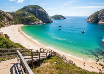 Arraial do Cabo, refúgio de tranquilidade com praias paradisíacas e paisagens únicas