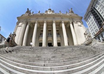 STF suspende eleição indireta para governador do Rio de Janeiro em caso de vacância