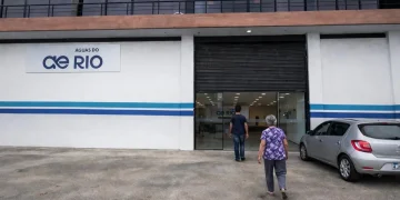 Águas do Rio inaugura segunda loja em Maricá para ampliar atendimento, mas comunidades continuam com problemas de abastecimento