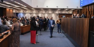 Alerj exonera 34 assessores após cassação de Rodrigo Bacellar e redefinição da composição parlamentar