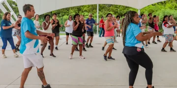 Parque Nosso Sonho promove aulão de dança em homenagem ao Dia da Mulher