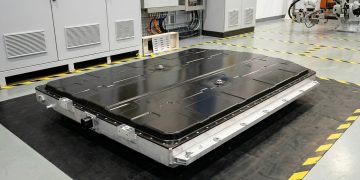 BAIC desenvolve bateria de íon-sódio com alta densidade e recarga rápida