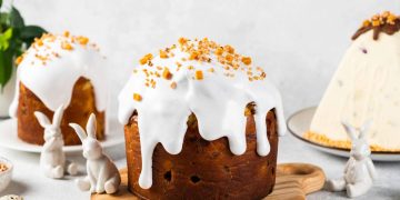 Bolo de Páscoa fofinho em 10 minutos: receita rápida e dicas para massa leve
