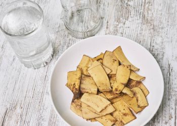 Fertilizante caseiro de casca de banana: alternativa sustentável para plantas domésticas