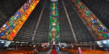 Catedral de São Sebastião abre inscrições para casamento comunitário 2026 em setembro