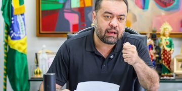 TSE condena Cláudio Castro por abuso de poder e o torna inelegível por oito anos