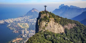 Posse do Cristo Redentor no Corcovado reacende foco no monumento turístico do Rio
