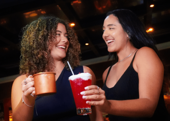 Restaurante Braseiro de Niterói promove “Quinta Delas” para celebrar o mês da mulher