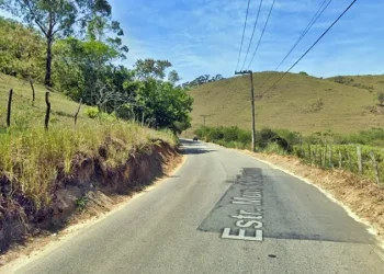 Registros de assaltos em bairros de Maricá causam tensão, enquanto roubos de rua diminuem