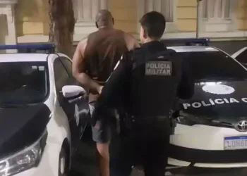 Homem foragido por não pagar pensão é preso em Maricá por reconhecimento facial