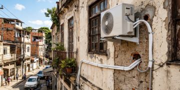 Custos médios e requisitos para instalação de ar-condicionado split em edifícios antigos no Brasil