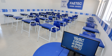 Governo do Estado inaugura unidade da Faetec e realiza obras de recapeamento em Araruama