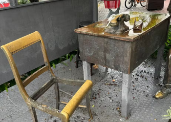 Furtam parte de monumento em homenagem a Otto Lara Resende no Rio