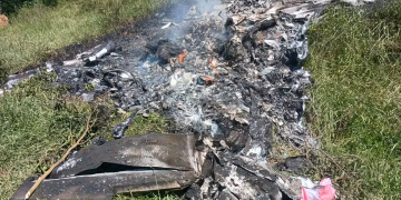 Avião de pequeno porte cai em Rio Claro e mata dois homens no interior do estado