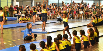 Prefeitura de Petrópolis retoma projeto de ginástica artística nas escolas municipais