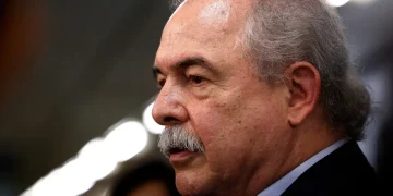 BNDES injeta R$ 366 bilhões na economia brasileira em 2025, impulsionando setores estratégicos