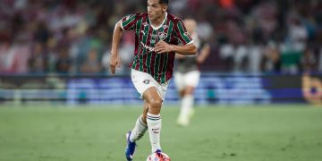 Fluminense prioriza Brasileirão após derrota no Carioca; possíveis mudanças no time