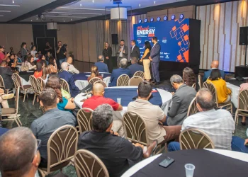 Prefeitura de Casimiro de Abreu participa da Macaé Energy 2026 para divulgar projeto da ZEN