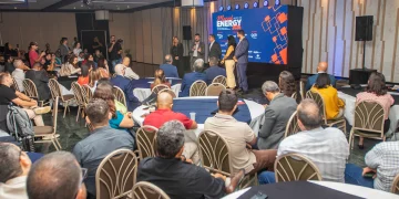 Prefeitura de Casimiro de Abreu participa da Macaé Energy 2026 para divulgar projeto da ZEN