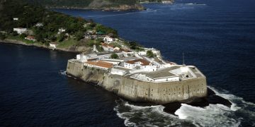 Fortaleza de Santa Cruz, patrimônio histórico de Niterói, é cenário da nova novela das 18h da Globo