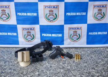 Polícia prende homem com arma de fogo de grosso calibre na Zona Norte de Niterói