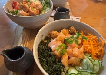 Let’s Poke chega ao Leblon com proposta de culinária havaiana e ambiente despojado