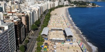 Niterói realiza torneio de esportes de praia na Praia de Icaraí com participação de profissionais e amadores