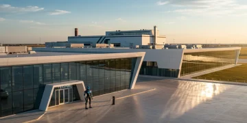 Elon Musk anuncia construção de fábricas de chips em Austin para IA, robotaxis e espaço