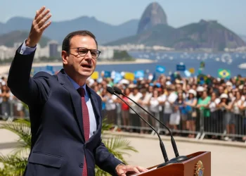 Eduardo Paes defende eleições diretas e questiona legalidade de eleição indireta no Rio