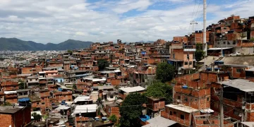 Favela no Brasil quase triplica de tamanho nos últimos 40 anos, atingindo 92,3 mil hectares