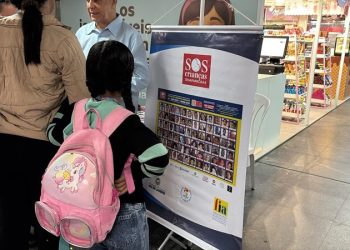 Estação Central do Brasil recebe ação para ampliar divulgação de crianças desaparecidas