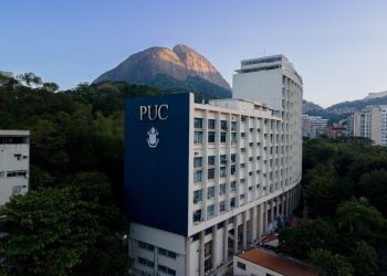 PUC-Rio é finalista do PNGE 2026 por inovação na gestão de bolsas com IA e Open Finance